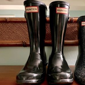 Kids Hunter Glossy Black Tall Boots